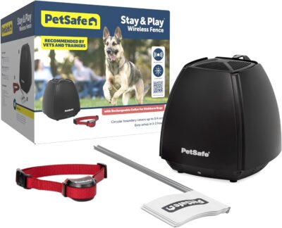 PetSafe Stay & Play Wireless Pet Fence for Stubborn Dogs - No Wire Circular Boundary, Secure 3/4-Acre Yard, for Dogs 5lbs+, America's Safest Wireless Fence from Parent Company Invisible Fence Brand