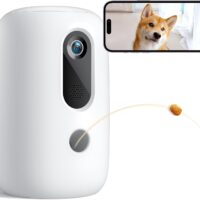 faroro 2K Pet Camera with Treat Dispenser, 5G WiFi Dog Camera with Speaker, Phone App, 2-Way Audio, Night Vision, Motion Alerts for Treat Tossing and Monitoring Your Pet Remotely